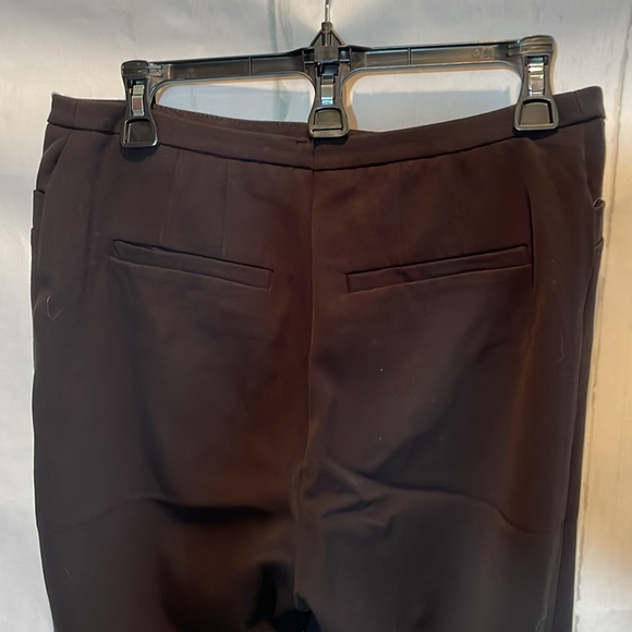 Chico's Black Trousers Slacks Pants. 1.5 Short. Like New - Picture 4 of 9